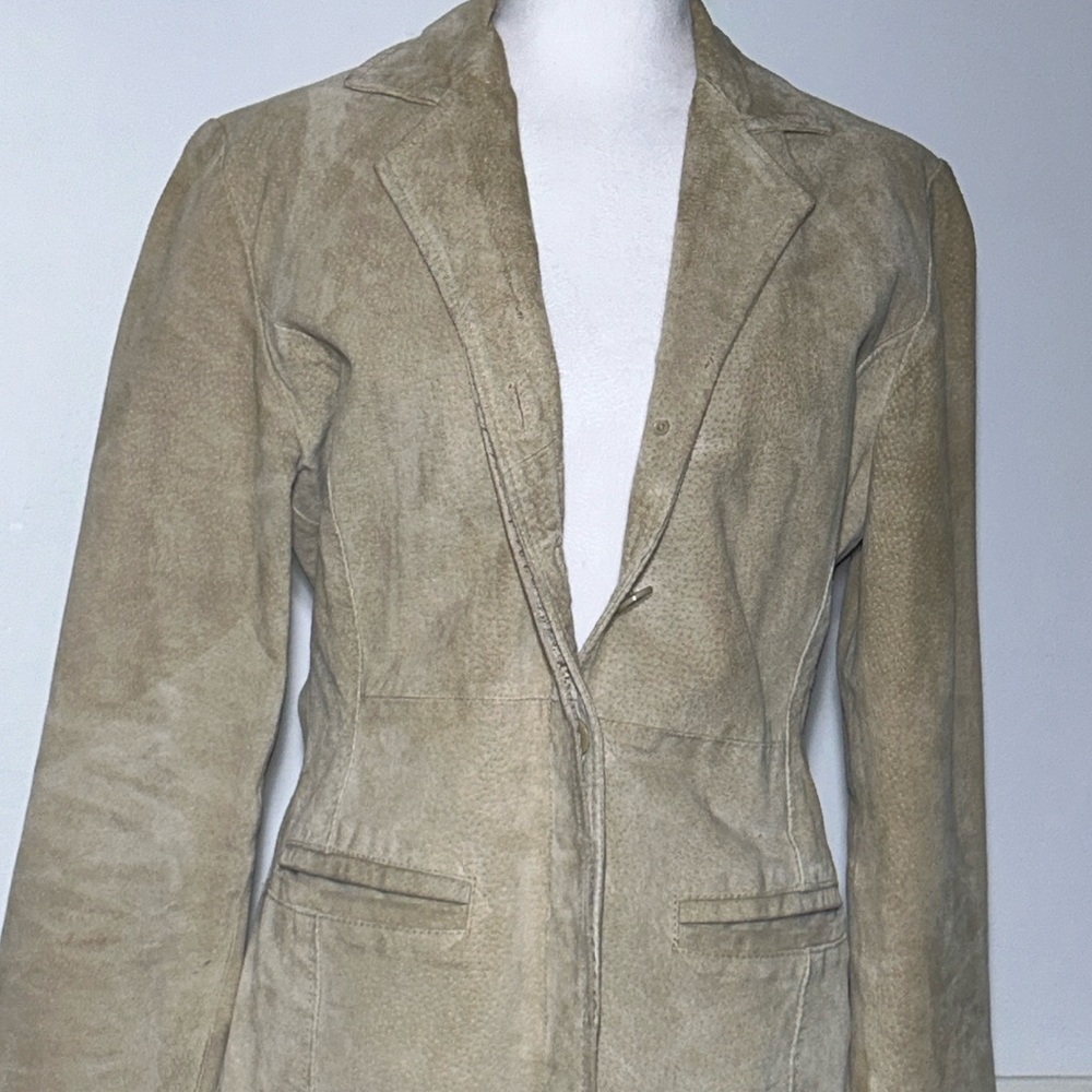 Charlotte Russe 100% suede leather jacket blazer with pockets